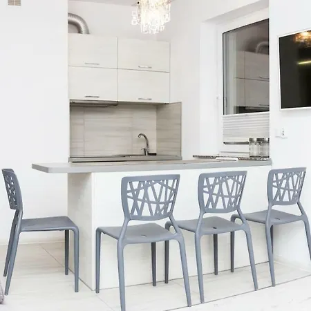 Marina House Apartament Szantowa 4 *
