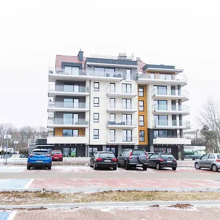 Marina House Apartament Szantowa 4 Apartment *