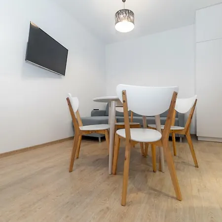 Marina House Apartament Szantowa 4 Apartment *